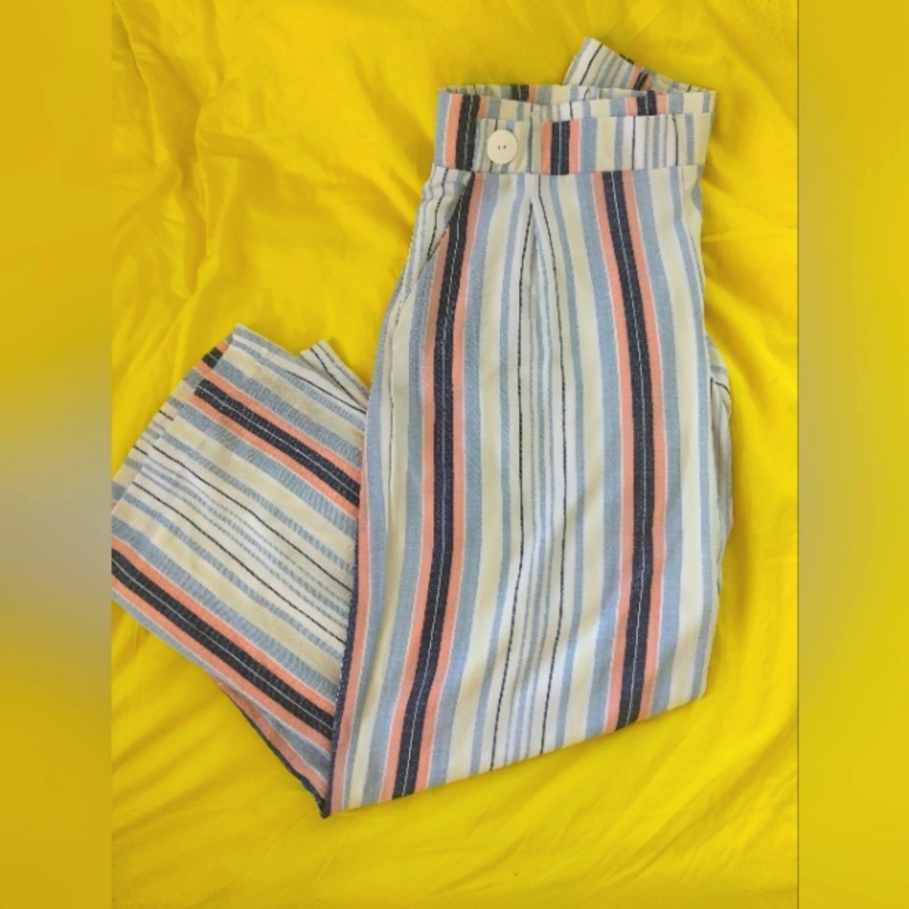 NWOT. STUDIO JPR WIDE LEGGED LINED PANTS L